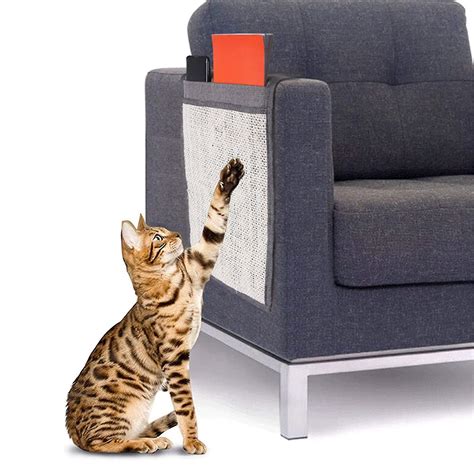 Keeping Your Home Scratch-Free with the Magical Feline Scratching Mat